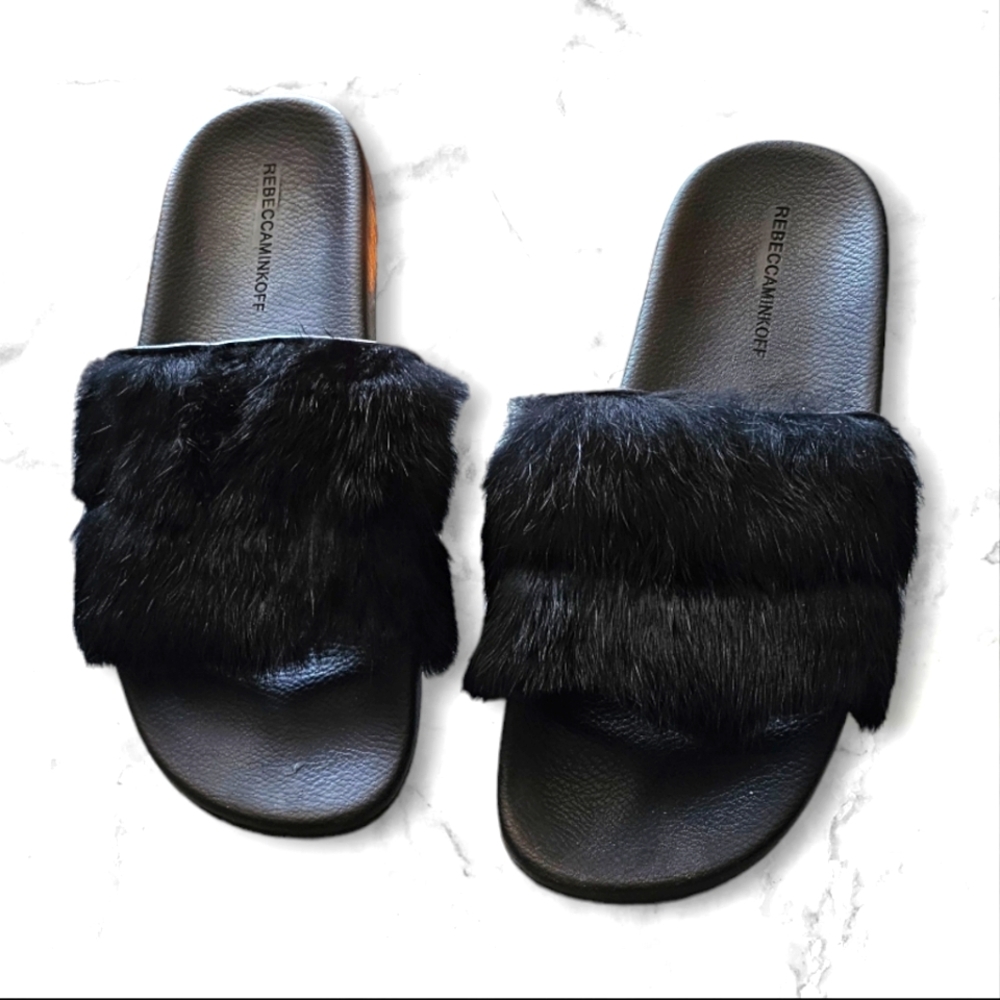 REBECCA MINKOFF Women's Fur Slip On Black 10M